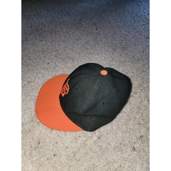 S F Giants New Era Authentic On Field Baseball Cap Size 7 - Picture 2 of 6